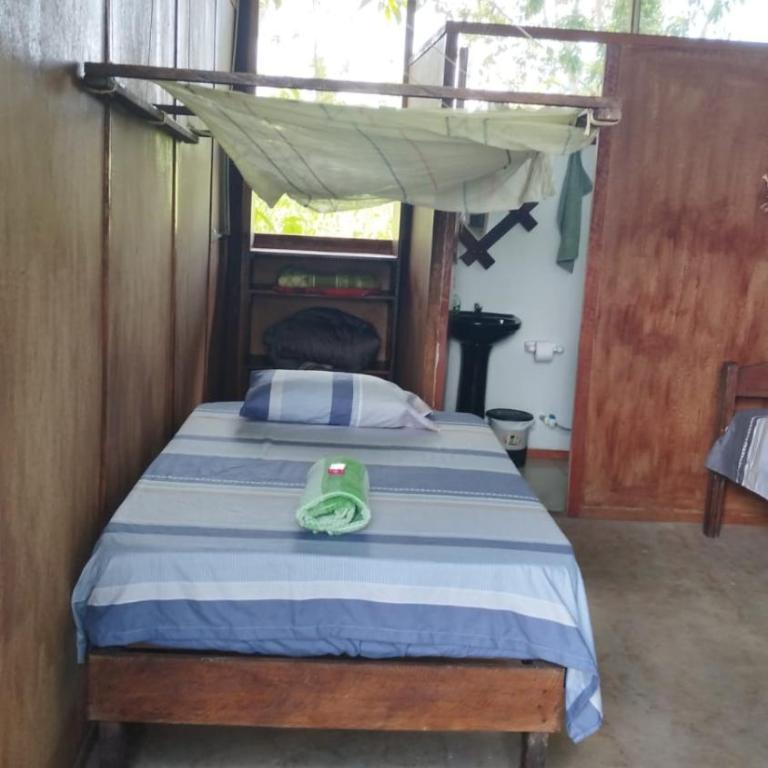 La Casa de Lucho - Family Room - 1