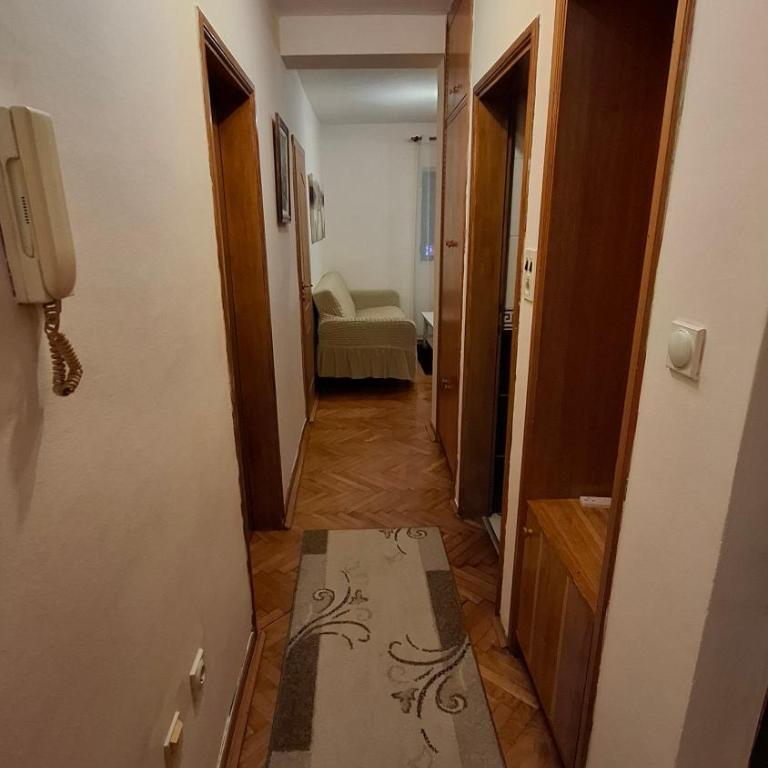 VUK's 5 min from the BEACH Two-Bedroom Apart - Apartman sa 2 Spavaće Sobe - 9