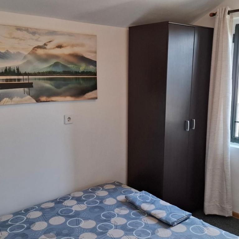 VUK's 5 min from the BEACH Two-Bedroom Apart - Apartman sa 2 Spavaće Sobe - 16