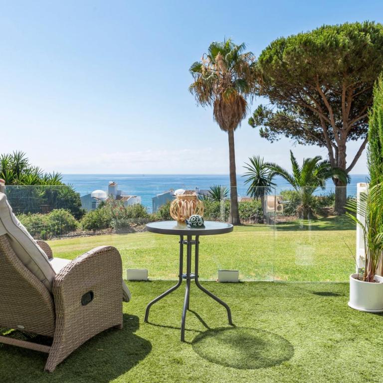 Torrenueva: Sea Views Garden Andalusian Charm - Apartamento - 2