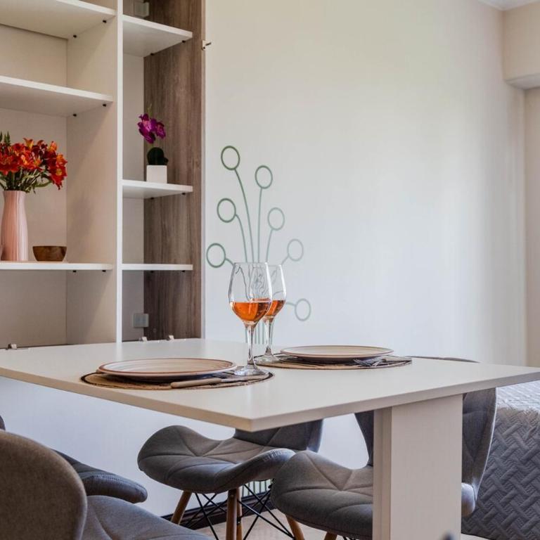 BT Homes - Studio Renovado & Moderno a Metros Mar - Apartamento de 1 dormitorio - 19