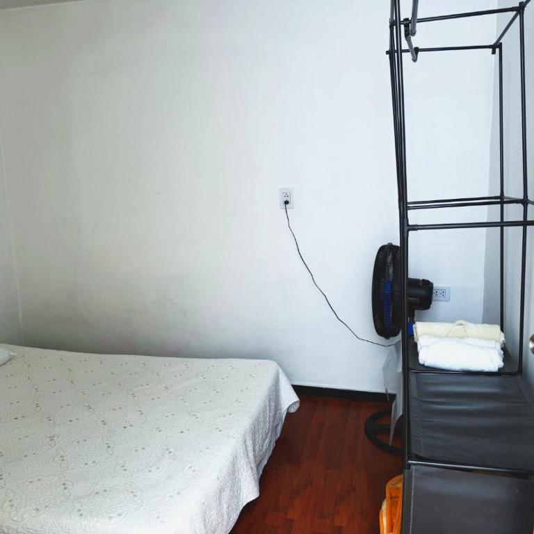 Casa Aire y Luz - Three-Bedroom House - 10