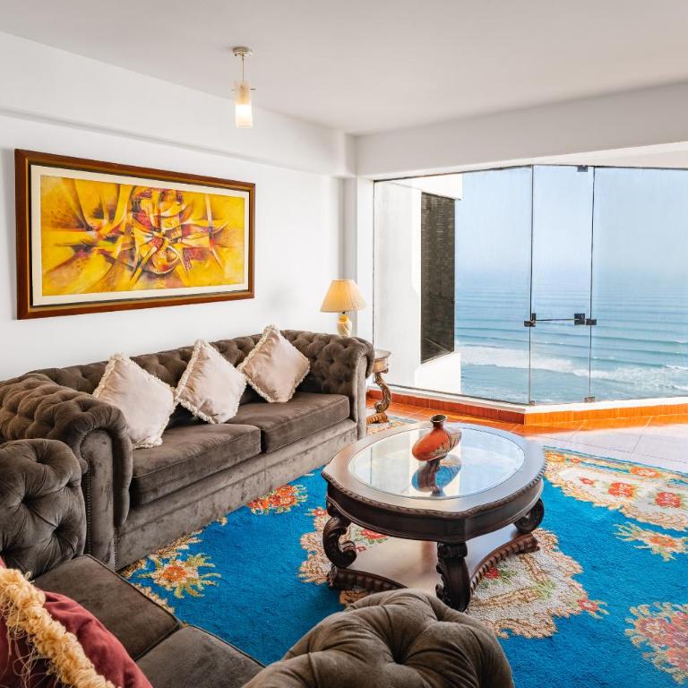 Spectacular Panoramic Ocean View in Miraflores - Three-Bedroom Apartment with Sea View - 1