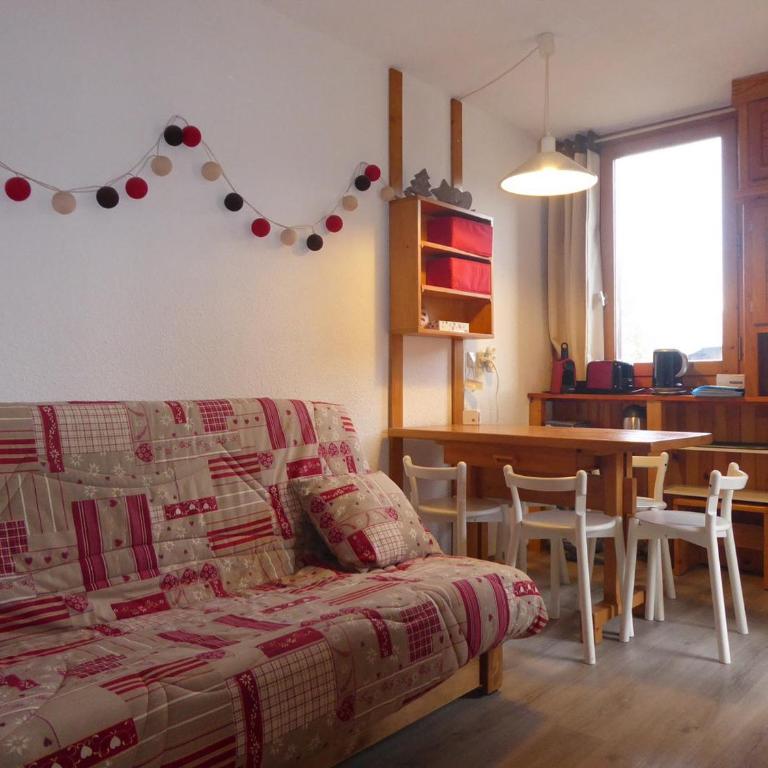 Studio divisible, balcon - 4 pers. - FR-1-329-107 - Studio - 2