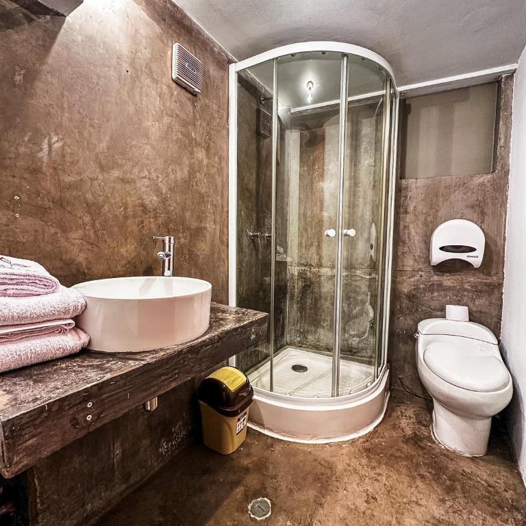 Eco Bunnu Inn Santa Ana - Twin Room - 19