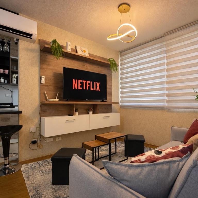 Depa con Aire Acondicionado - Ejecutivos o Parejas - Muy Cerca a Real Plaza - Apartamento de 1 dormitorio - 1