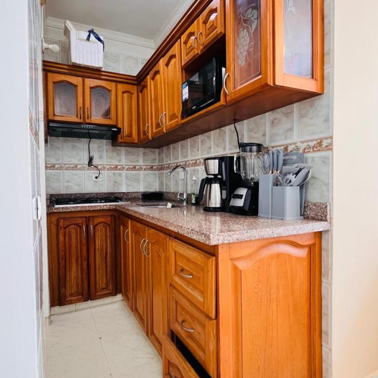 Aprovecha! mar, piscina apartamento moderno familiar y bien ubicado - Two-Bedroom Apartment - 4