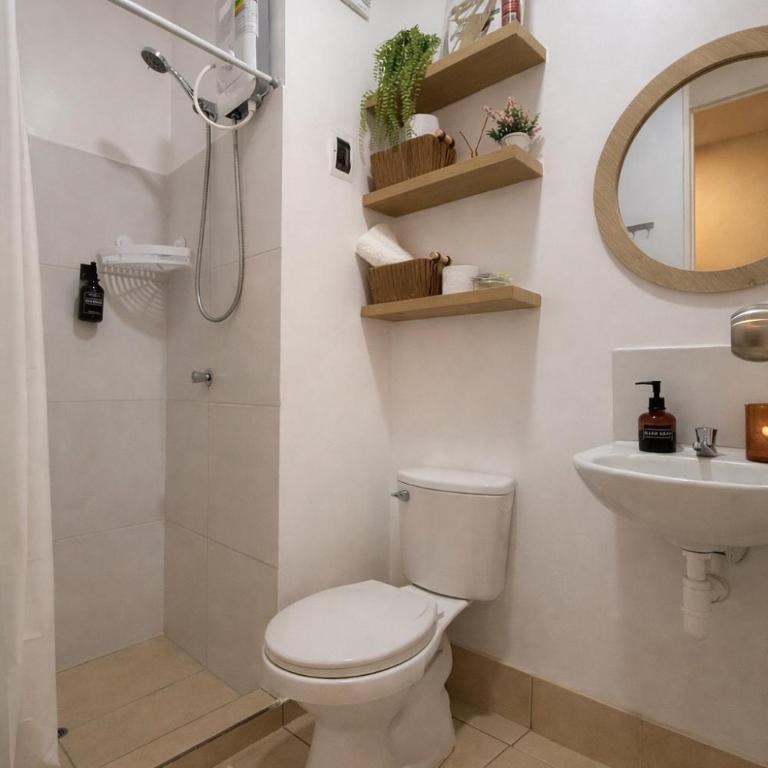 Depa con Aire Acondicionado - Ejecutivos o Parejas - Muy Cerca a Real Plaza - Apartamento de 1 dormitorio - 7