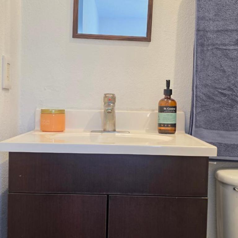 Dpto descanso, homeoffice, clima,facturamos - Two-Bedroom Apartment - 15
