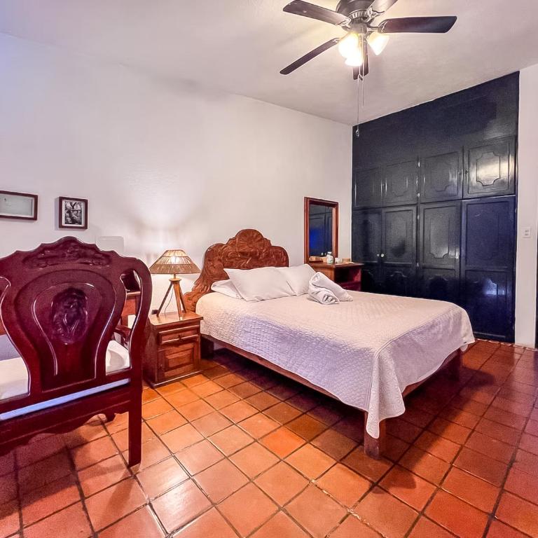 Casa Blanca Condominio - One-Bedroom Apartment - 7