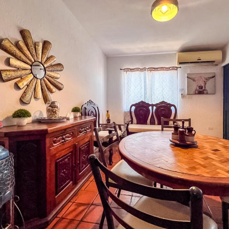 Casa Blanca Condominio - One-Bedroom Apartment - 8
