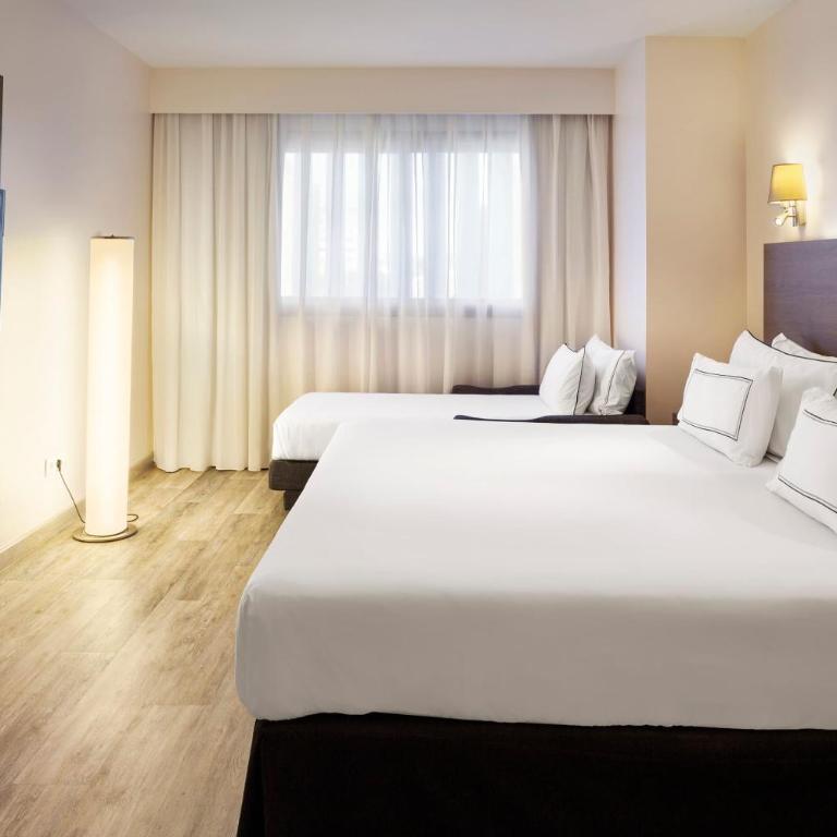 Meliá Lebreros - Habitación Familiar - 3