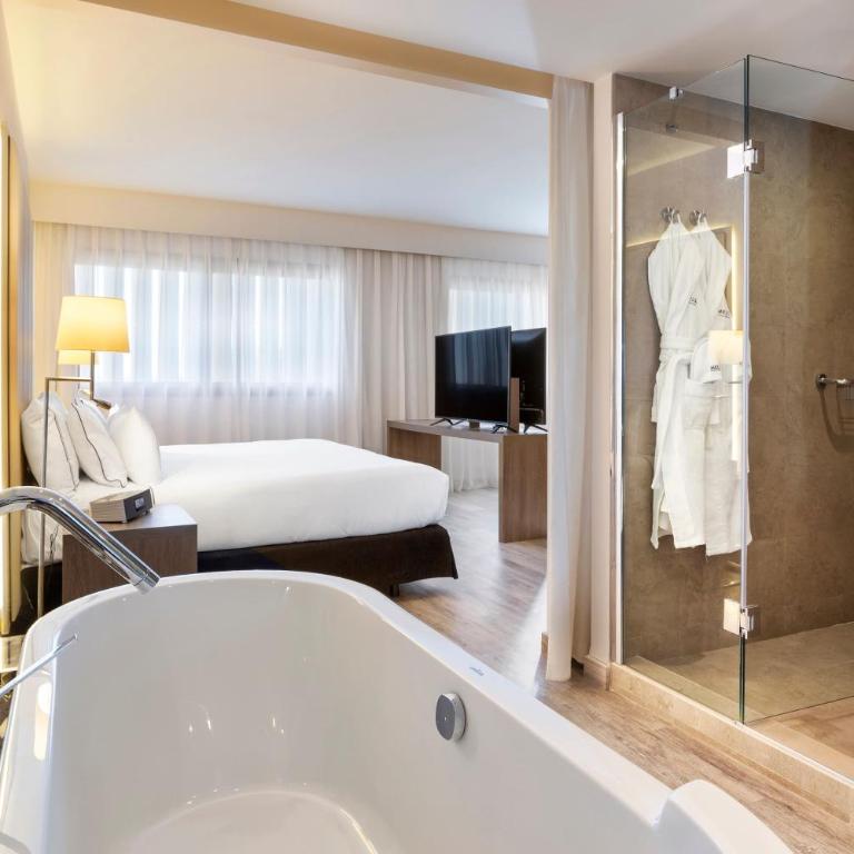 Meliá Lebreros - Suite The Level - 1