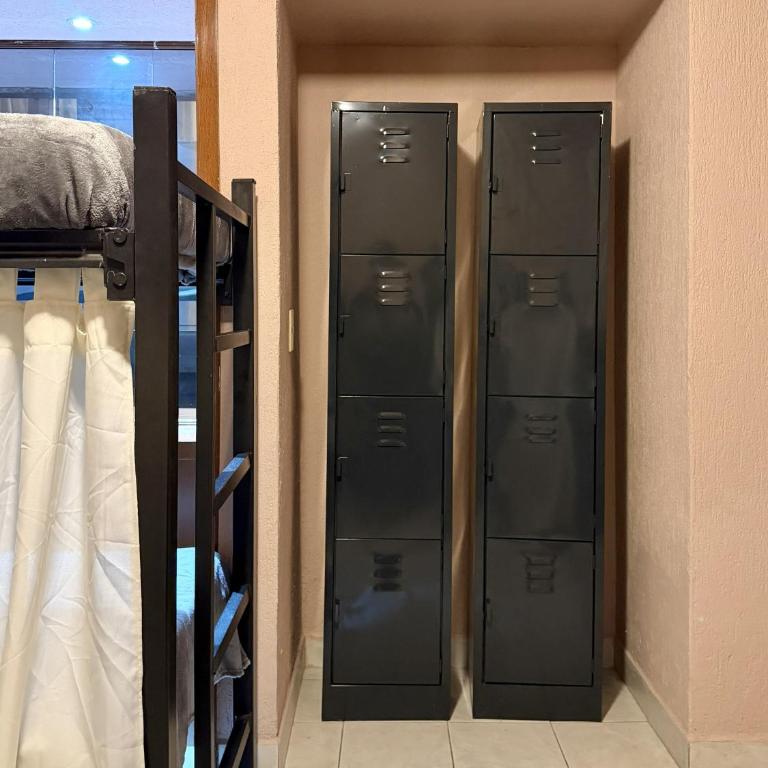 Hostal Punto Americana - Bed in 6-Bed Dormitory Room - 3