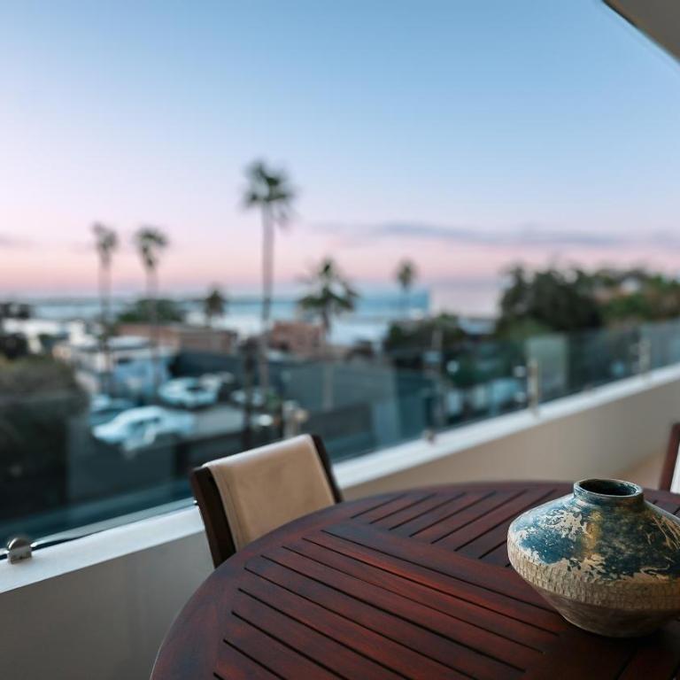 Casa Altamar - Rooftop, vistas y Piscina a pasos del Malecon - Three-Bedroom Vacation Home - 56