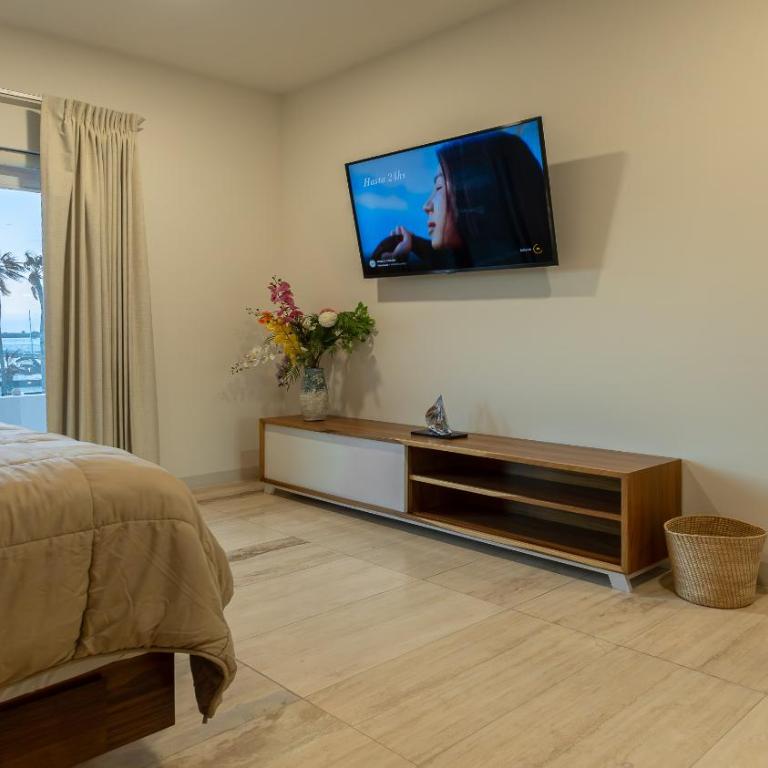 Casa Altamar - Rooftop, vistas y Piscina a pasos del Malecon - Three-Bedroom Vacation Home - 27