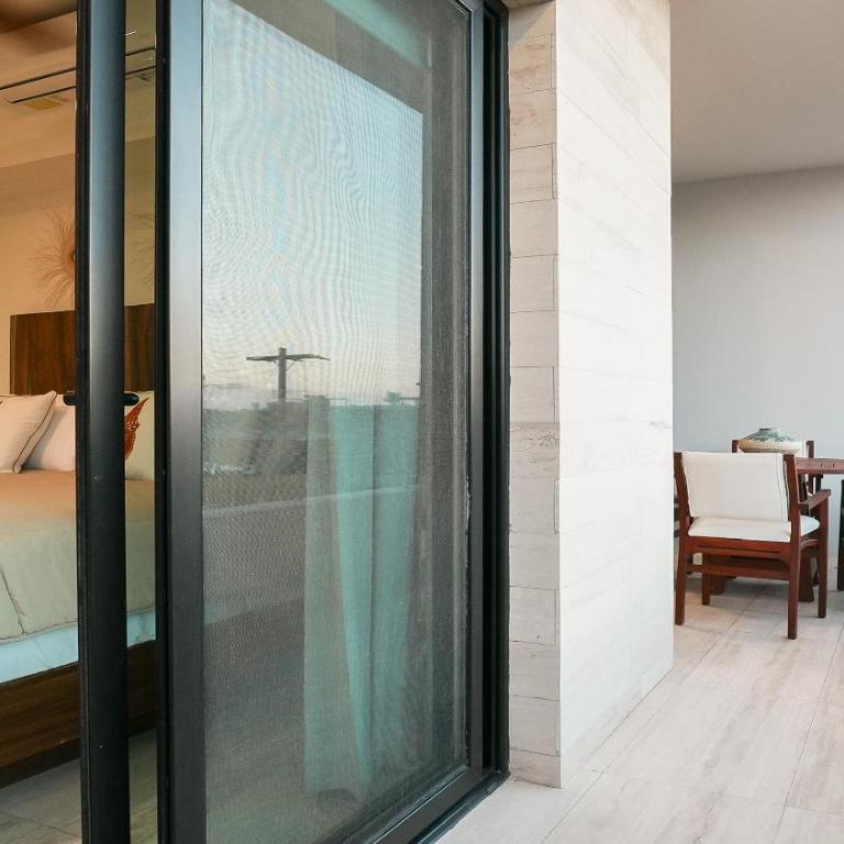 Casa Altamar - Rooftop, vistas y Piscina a pasos del Malecon - Three-Bedroom Vacation Home - 22