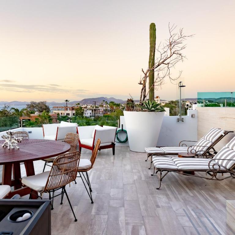 Casa Altamar - Rooftop, vistas y Piscina a pasos del Malecon - Three-Bedroom Vacation Home - 36