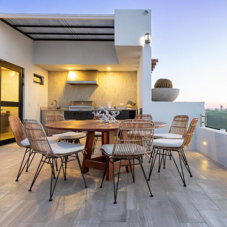 Casa Altamar - Rooftop, vistas y Piscina a pasos del Malecon - Three-Bedroom Vacation Home - 43