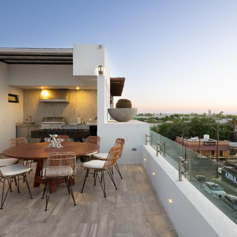Casa Altamar - Rooftop, vistas y Piscina a pasos del Malecon - Three-Bedroom Vacation Home - 42