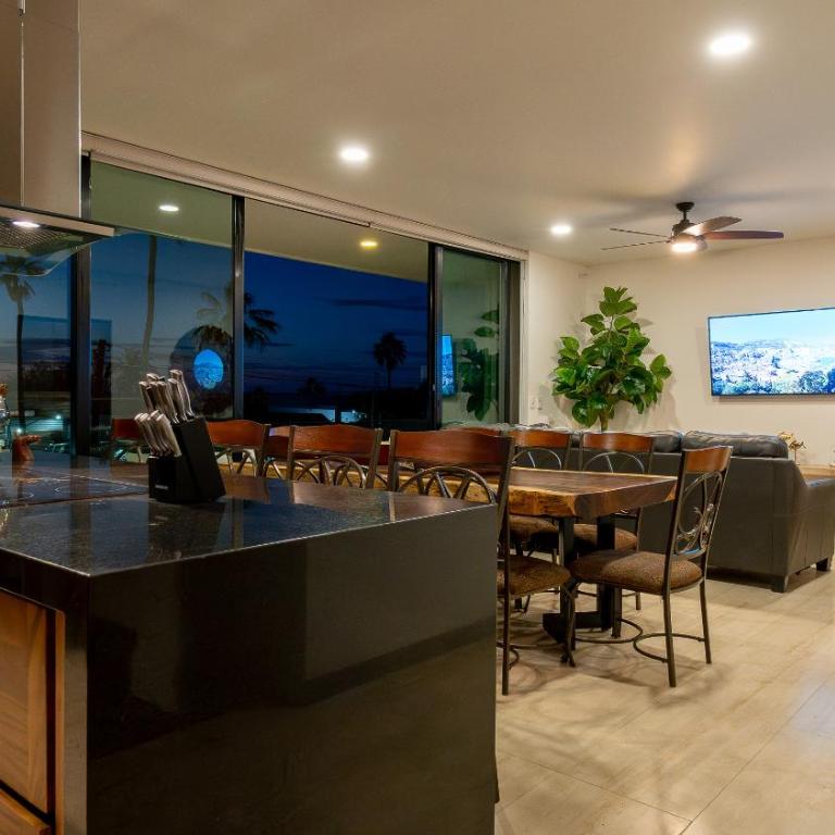 Casa Altamar - Rooftop, vistas y Piscina a pasos del Malecon - Three-Bedroom Vacation Home - 52