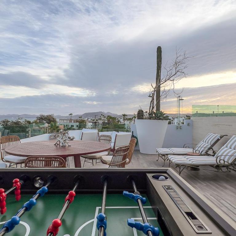 Casa Altamar - Rooftop, vistas y Piscina a pasos del Malecon - Three-Bedroom Vacation Home - 65
