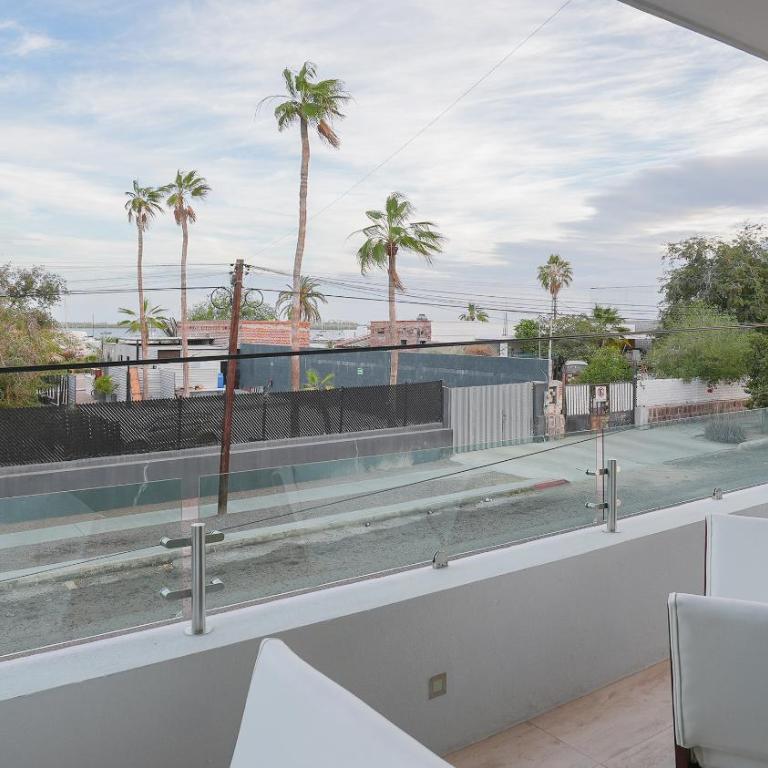 Casa Altamar - Rooftop, vistas y Piscina a pasos del Malecon - Three-Bedroom Vacation Home - 67