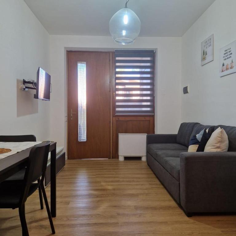 Residence The Green with Pool and Private Garden - Appartamento Deluxe con 1 Camera da Letto - 4