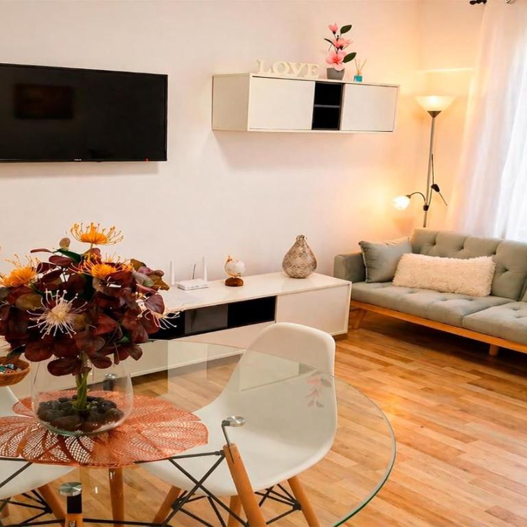 Apartamento Luminoso y Moderno en Córdoba - Apartamento Estándar de 2 dormitorios - 1