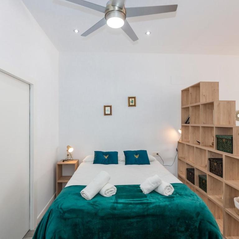 Luxe Marina Premium Port views I - One-Bedroom Apartment with Sea View - 24