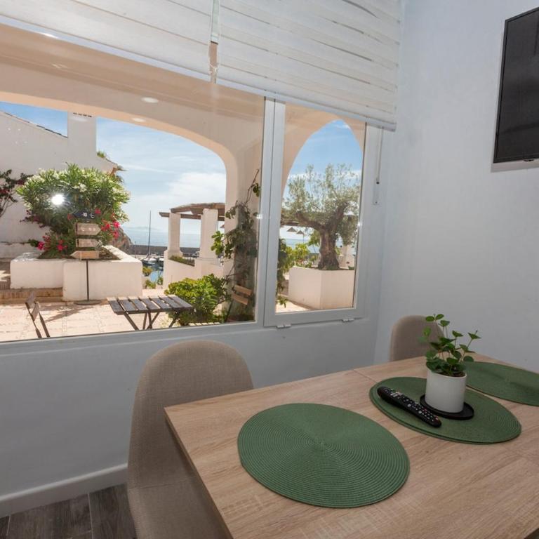 Luxe Marina Premium Port views I - One-Bedroom Apartment with Sea View - 29