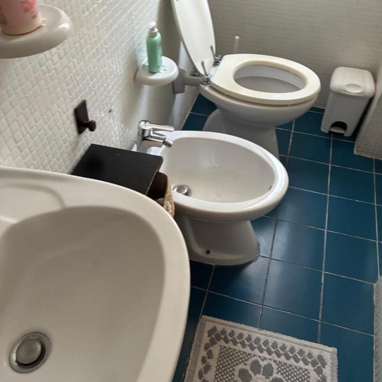 B&B Rifugio di Roma upon Metro B pvt bathroom pvt balcon - Camera Singola con Bagno Privato Esterno - 7