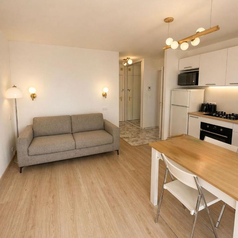 Riviera Beach Juan les Pins 300m plage avec terrasse - Appartement 1 Chambre - 6