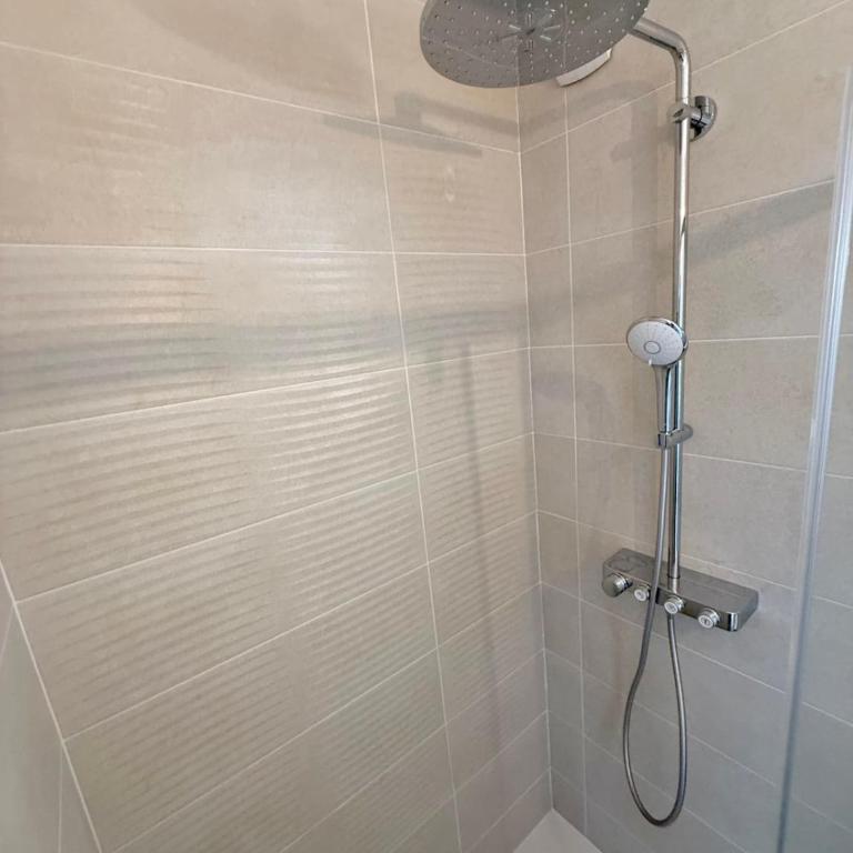 Villa contemporaine de standing Antibes 3 Chbres - 6 Pers - PiscineParking - Villa - 31