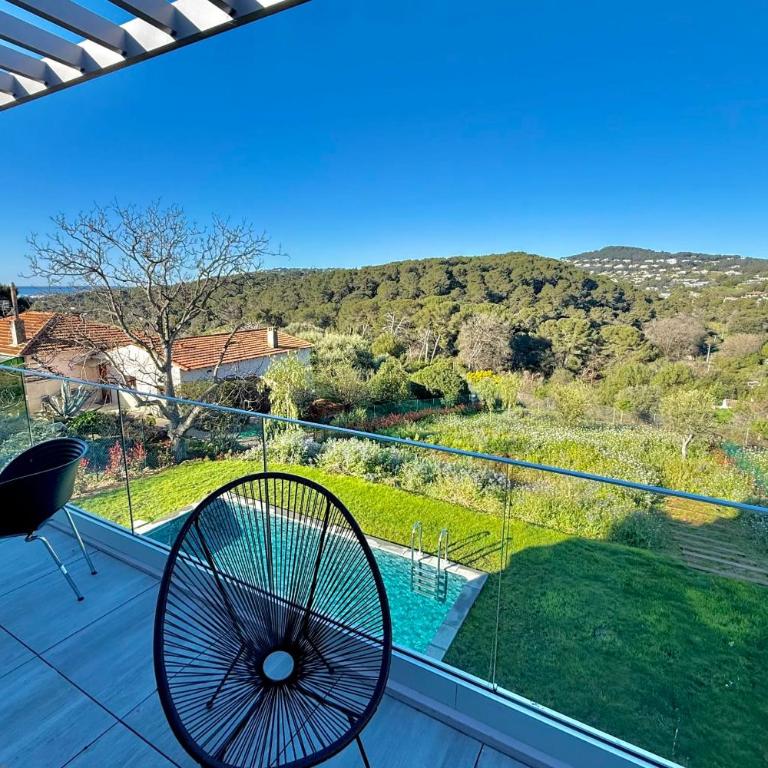 Villa contemporaine de standing Antibes 3 Chbres - 6 Pers - PiscineParking - Villa - 35