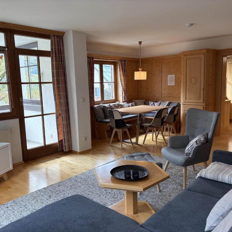 FEWO "Hermine" - Apartment mit 2 Schlafzimmern - 1