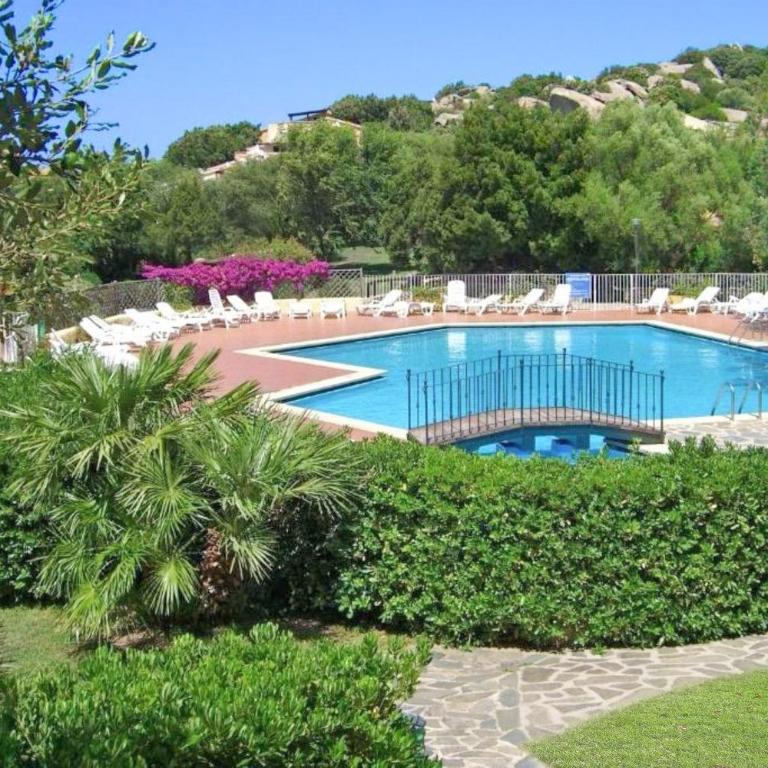Rotondo Dream Suite with Shared Pool - Two Bedroom Apartment with Private Garden - 2