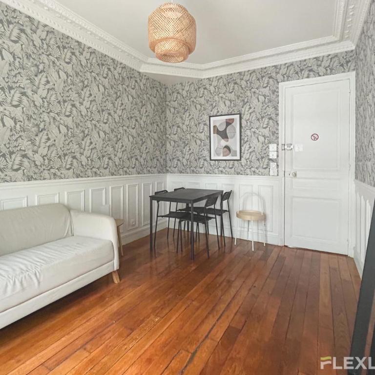 Bright and Charming 2-Bedroom in the Heart of the 5th - Appartamento - 4