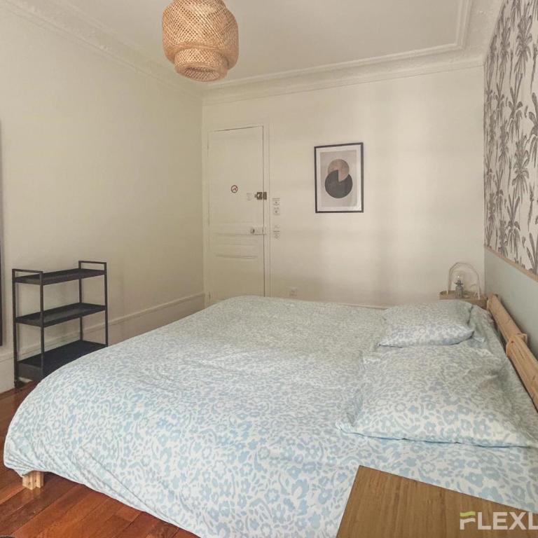 Bright and Charming 2-Bedroom in the Heart of the 5th - Appartamento - 13