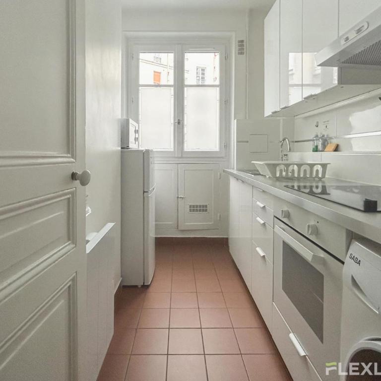 Bright and Charming 2-Bedroom in the Heart of the 5th - Appartamento - 19