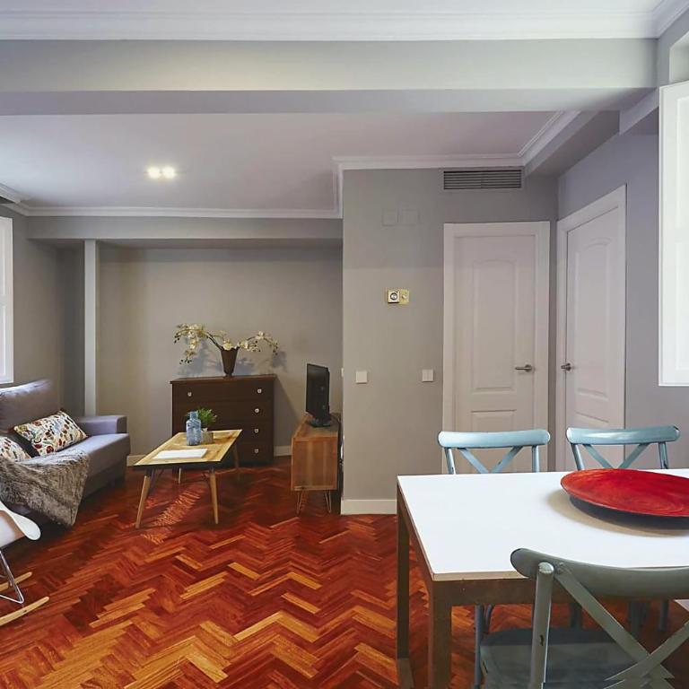 Apartamento V Alcalá-Retiro. Ideal parejas - Apartamento - 3