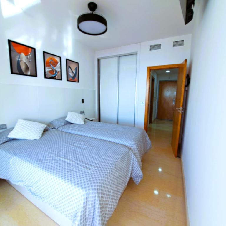 Coblanca 41-gym-heated pool-sauna-jacuzzi-wifi-3 minutes walk from the sea - One-Bedroom Apartment - 59