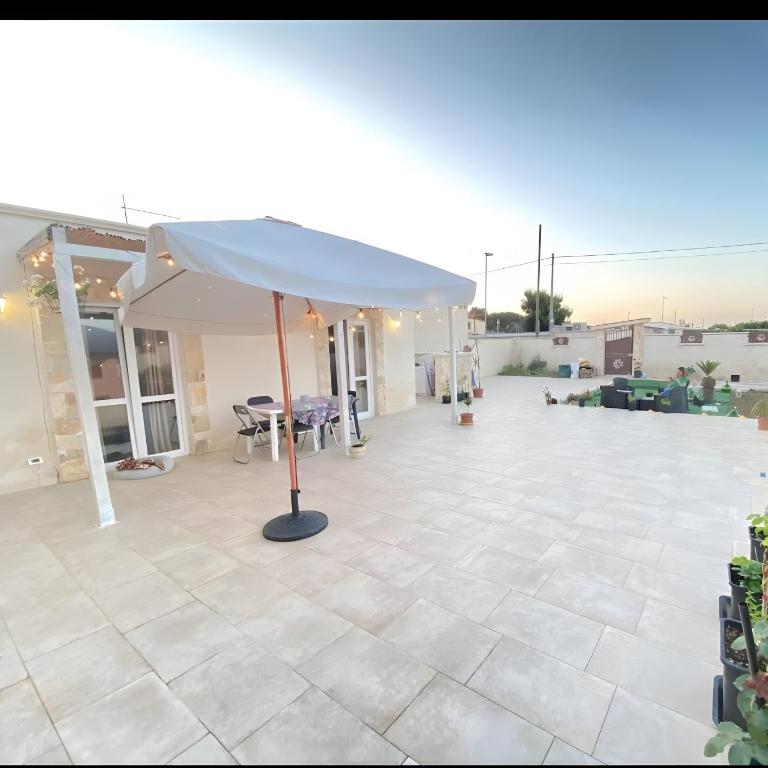 Villa Regina - Villa with Garden View - 2