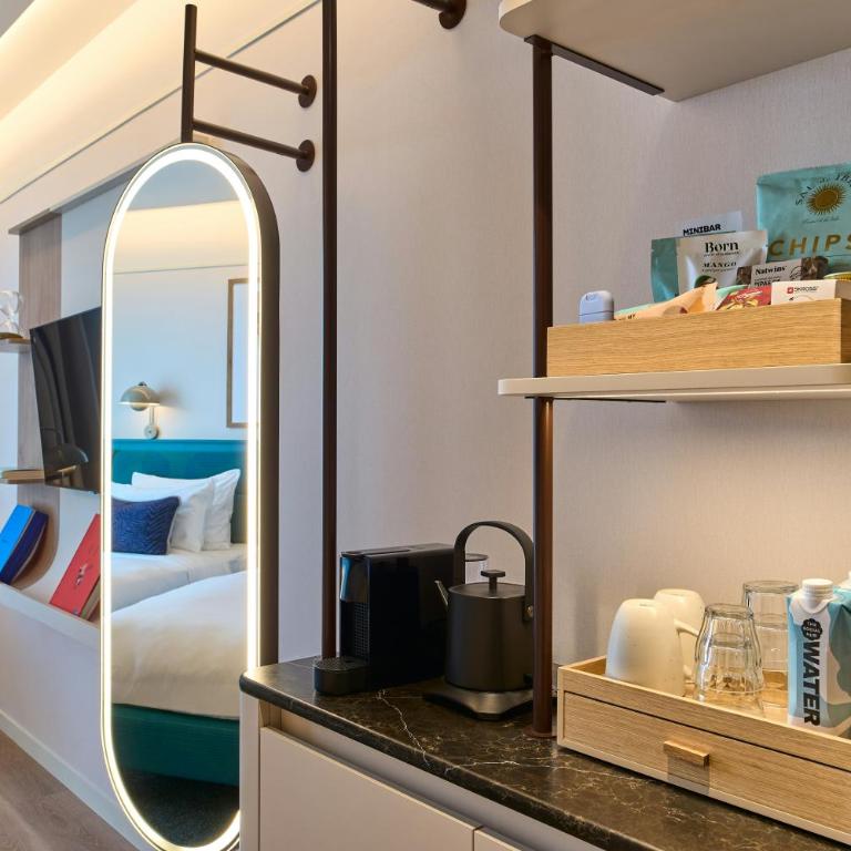 The Social Hub Barcelona Poblenou - Twin Room - 5