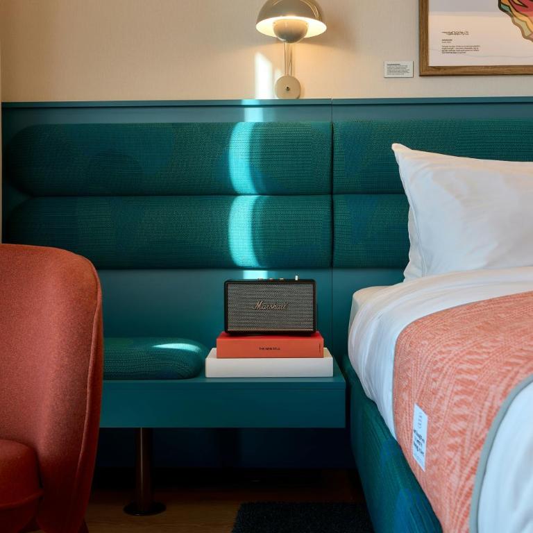 The Social Hub Barcelona Poblenou - Deluxe Double Room - 1