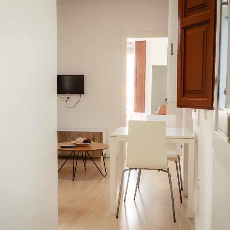 - Apartamento Cerca de la Alhambra - QH Animas 5,02 - Apartment - 3