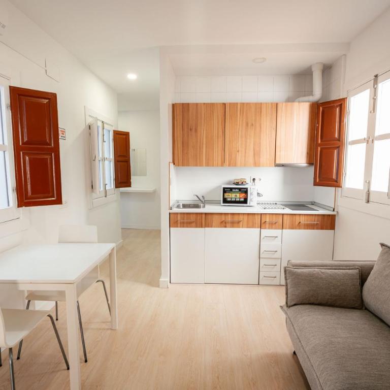 - Apartamento Cerca de la Alhambra - QH Animas 5,02 - Apartment - 13