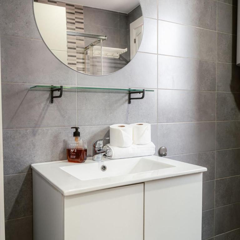 - Apartamento Cerca de la Alhambra - QH Animas 5,02 - Apartment - 15