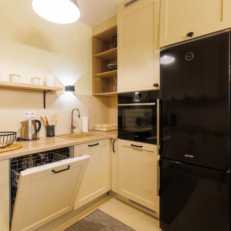 Cozy & fully equipped apt in center of Sarajevo - One-Bedroom Apartment - 9