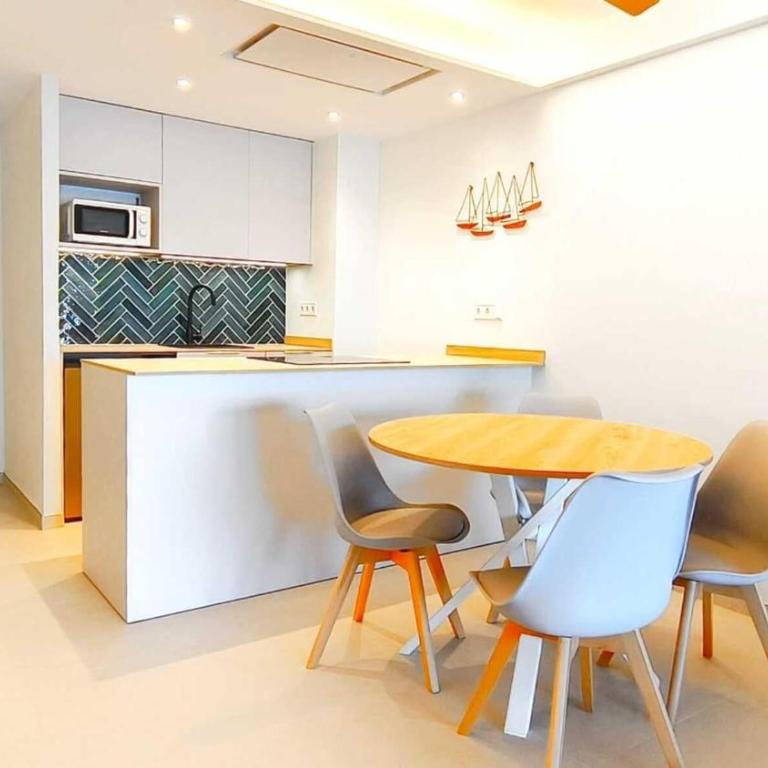 Apartamento Blue Paradise by VACAY L'Escala - Punta Romana - Apartment - 3